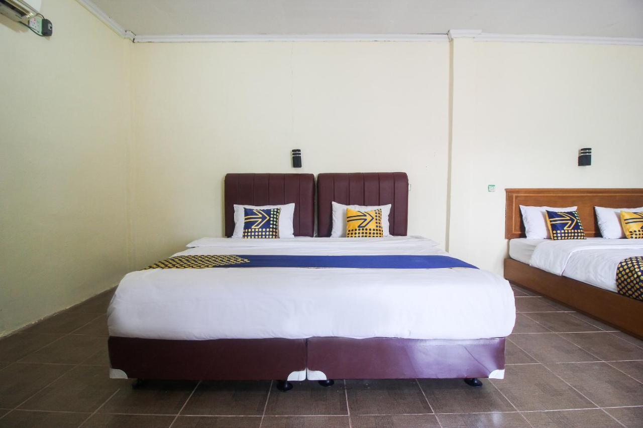 Spot On 2809 Hotel Yasmin Siak Sri Indrapura Kültér fotó