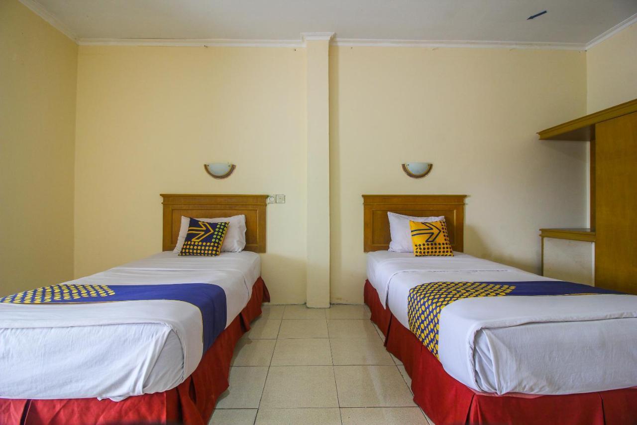 Spot On 2809 Hotel Yasmin Siak Sri Indrapura Kültér fotó